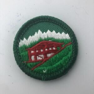 Vintage Patch  - retired girl scouts junior camp badge red green house